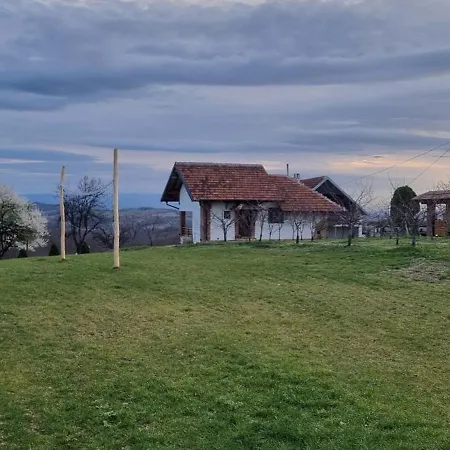 Ferienhaus Navisu Avlija Krusevica