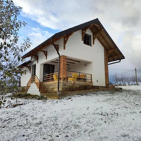 Navisu Avlija بيت للعطل Krusevica